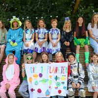 Gruppe 6: Die 17 Planeten