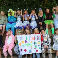 Gruppe 6: Die 17 Planeten